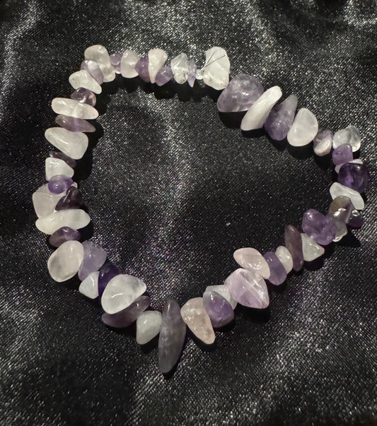 Amethyst and quartz-19cm Natural stone chip