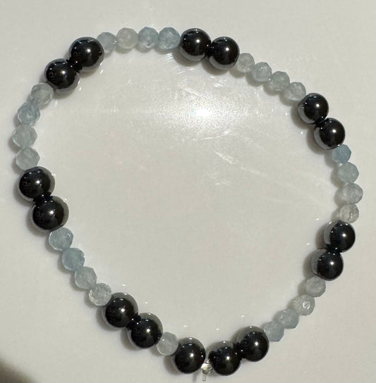 Aquamarine & Hematite Bracelet-19cm