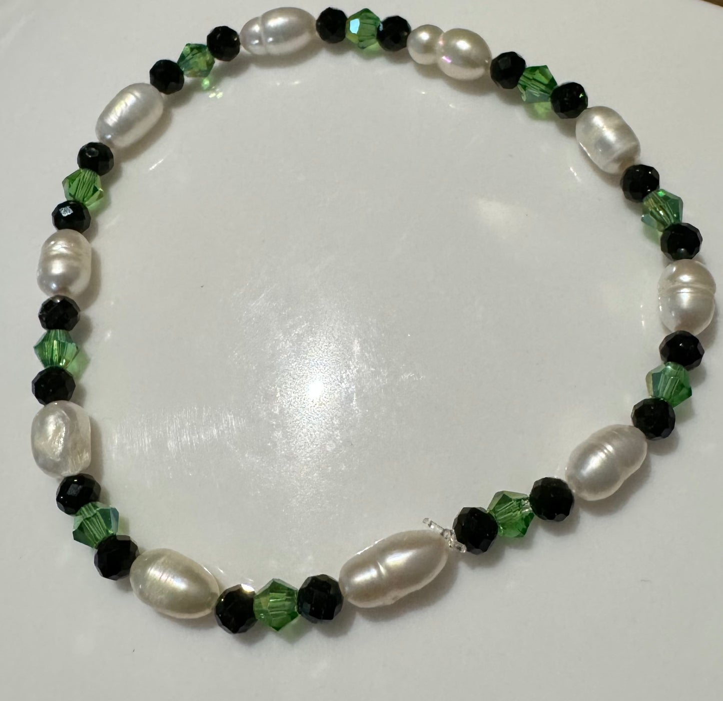 Fresh Water Pearl & Emerald Bracelet-19cm